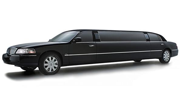3 Questions to Ask Before Booking A Limo for Your Corporate Event