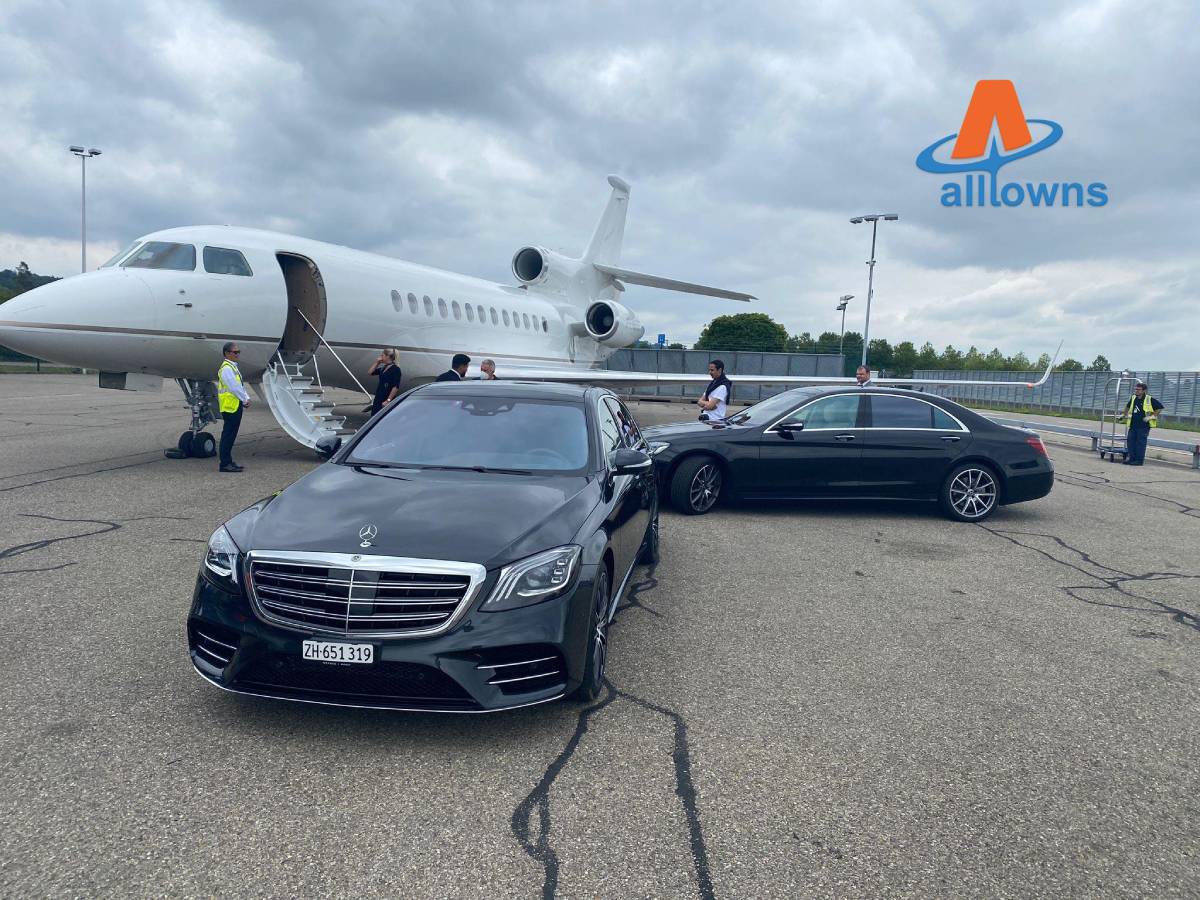 A safe transfer to airport by All Towns Livery